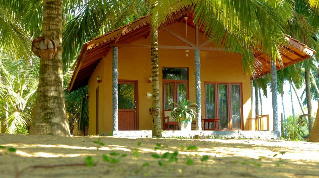 Nature Lanka Ayurveda Resort - All Meals And Ayurveda Treatments With Yoga 탕갈레 외부 사진
